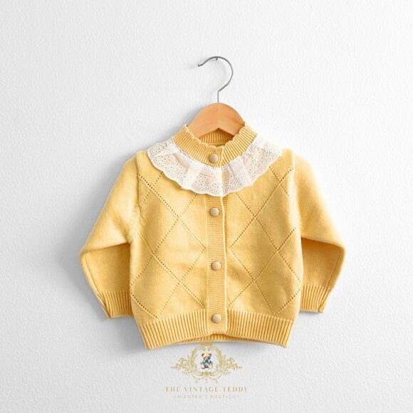 NWT Lovely Girls Knitted Two-piece Cardigan Sweater & Pants Lace Collar 12-18M - Picture 2 of 6